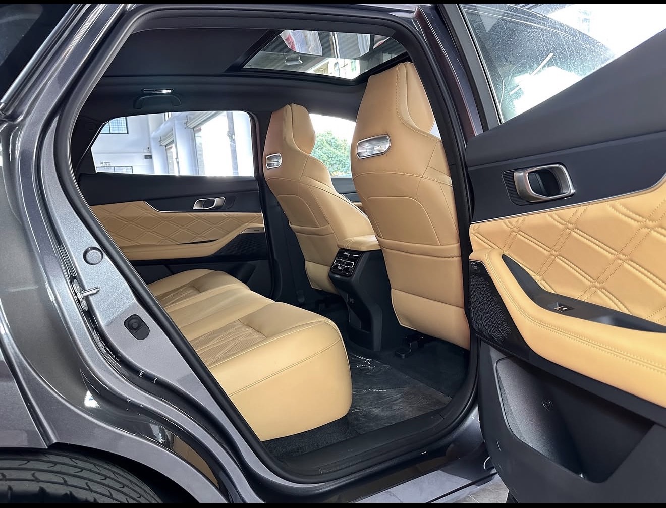 Changan UNI-K 4x4 - photo 8