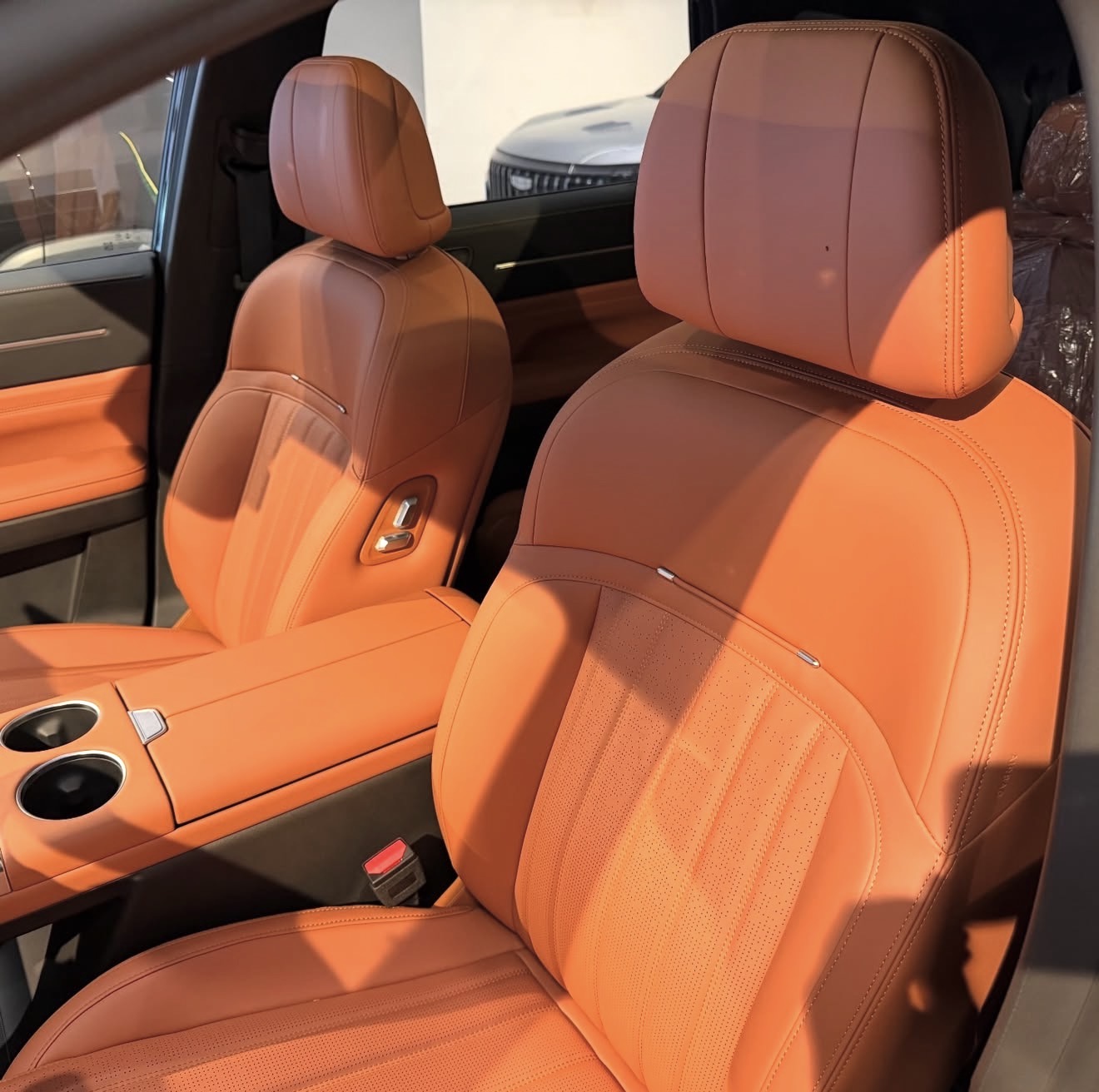 Jetour X70 L - photo 8