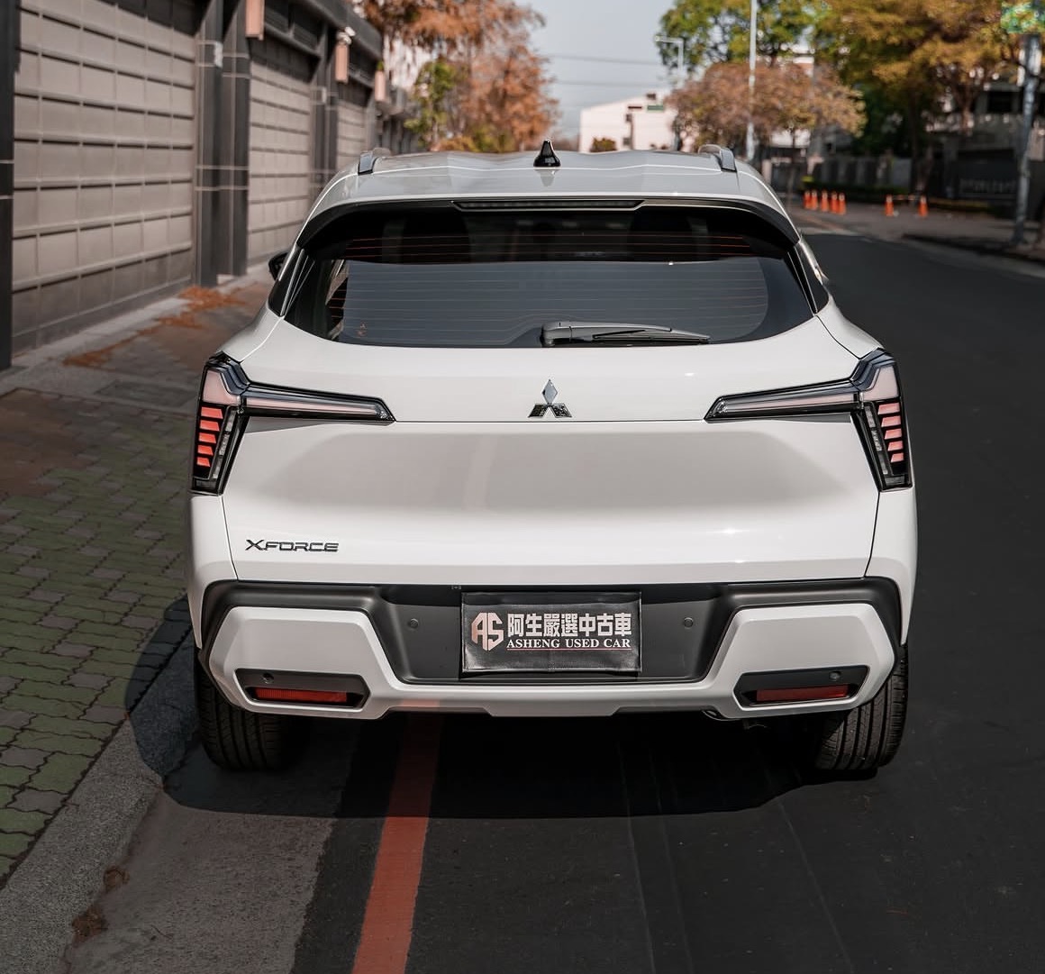 Mitsubishi X Force GXL - photo 12