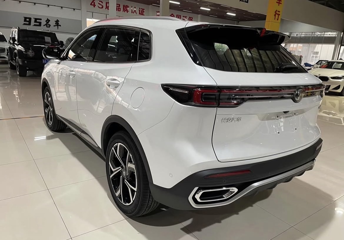 Changan CS55 Plus - photo 5