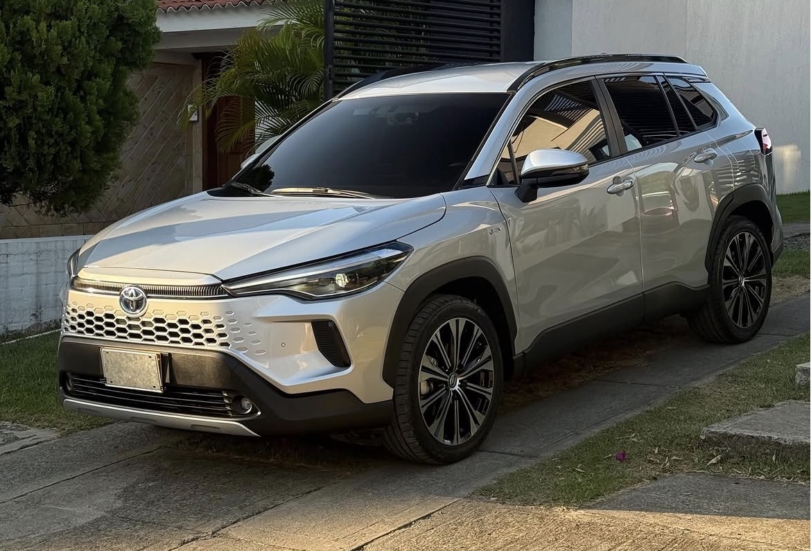 Toyota Corolla Cross - photo 3