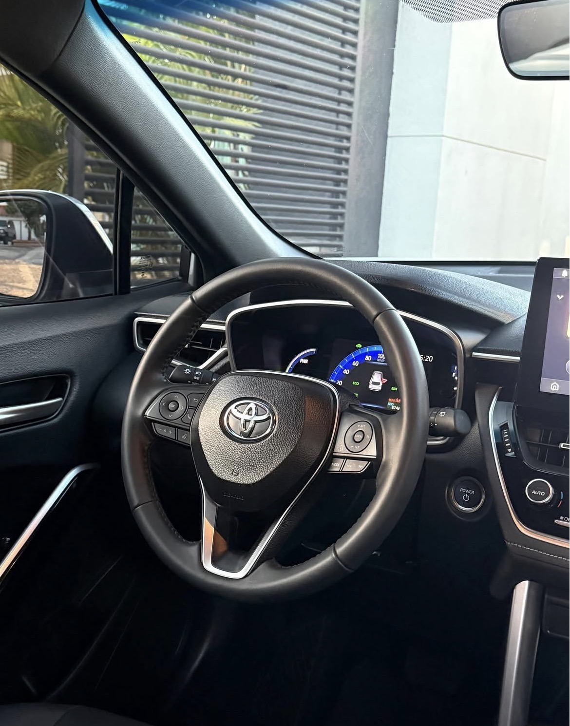 Toyota Corolla Cross - photo 10