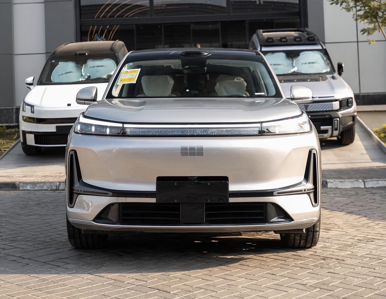 Geely Galaxy M9 - photo 2