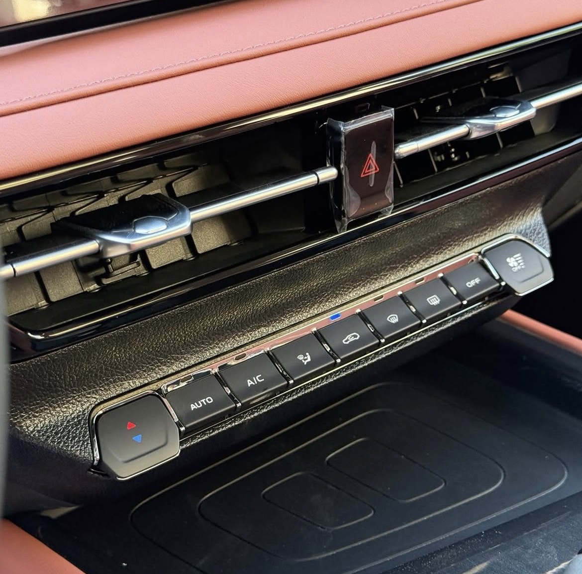 Changan CS75 Pro 7 places - photo 10